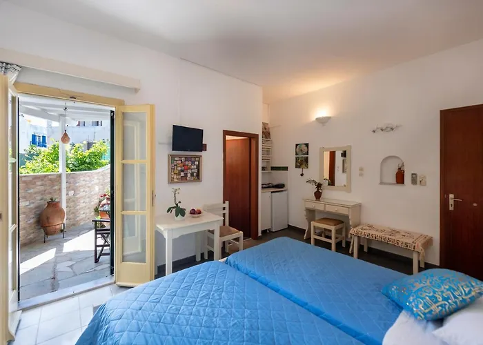 Margarita * Parikia (Paros)